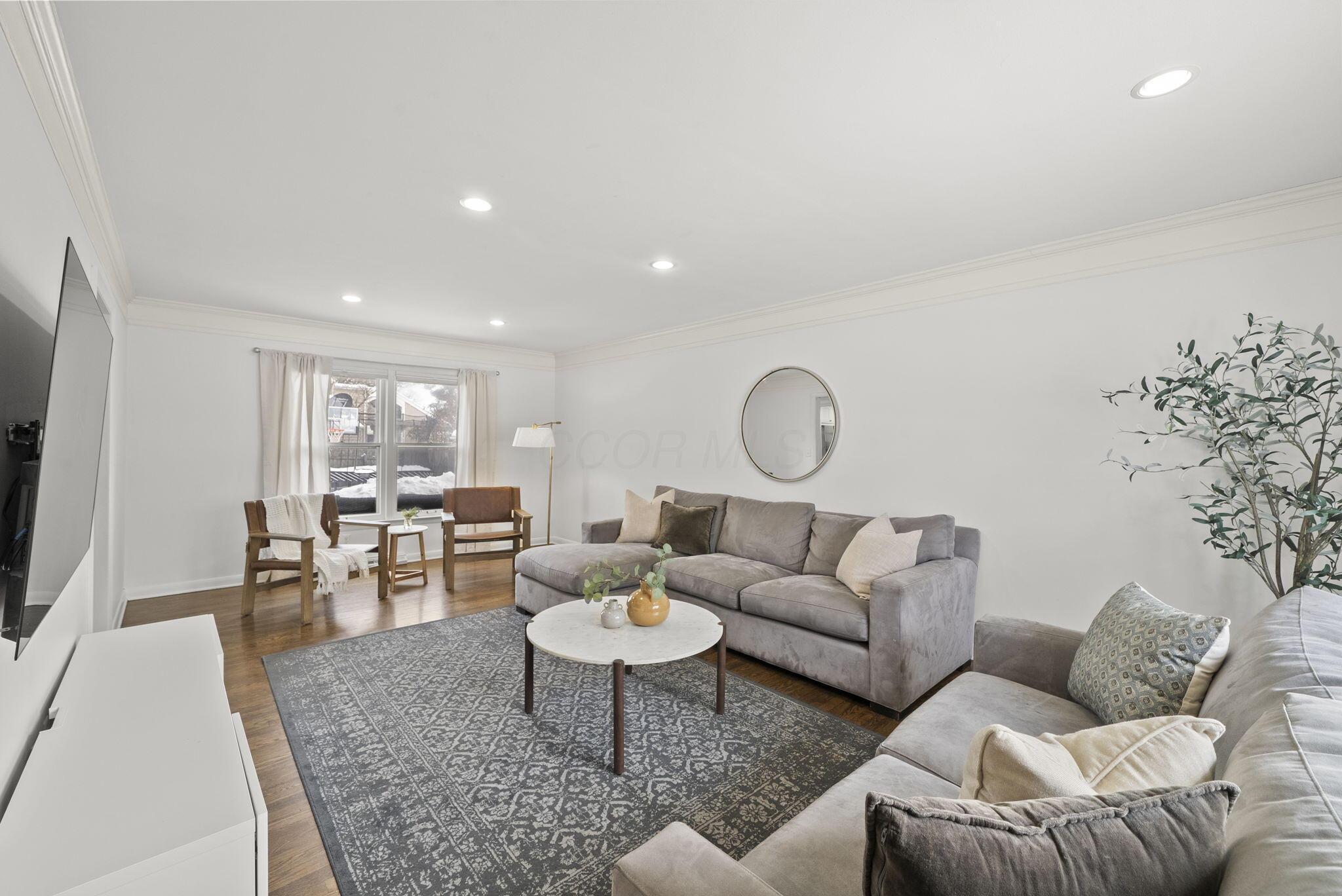 2748 Tremont Road