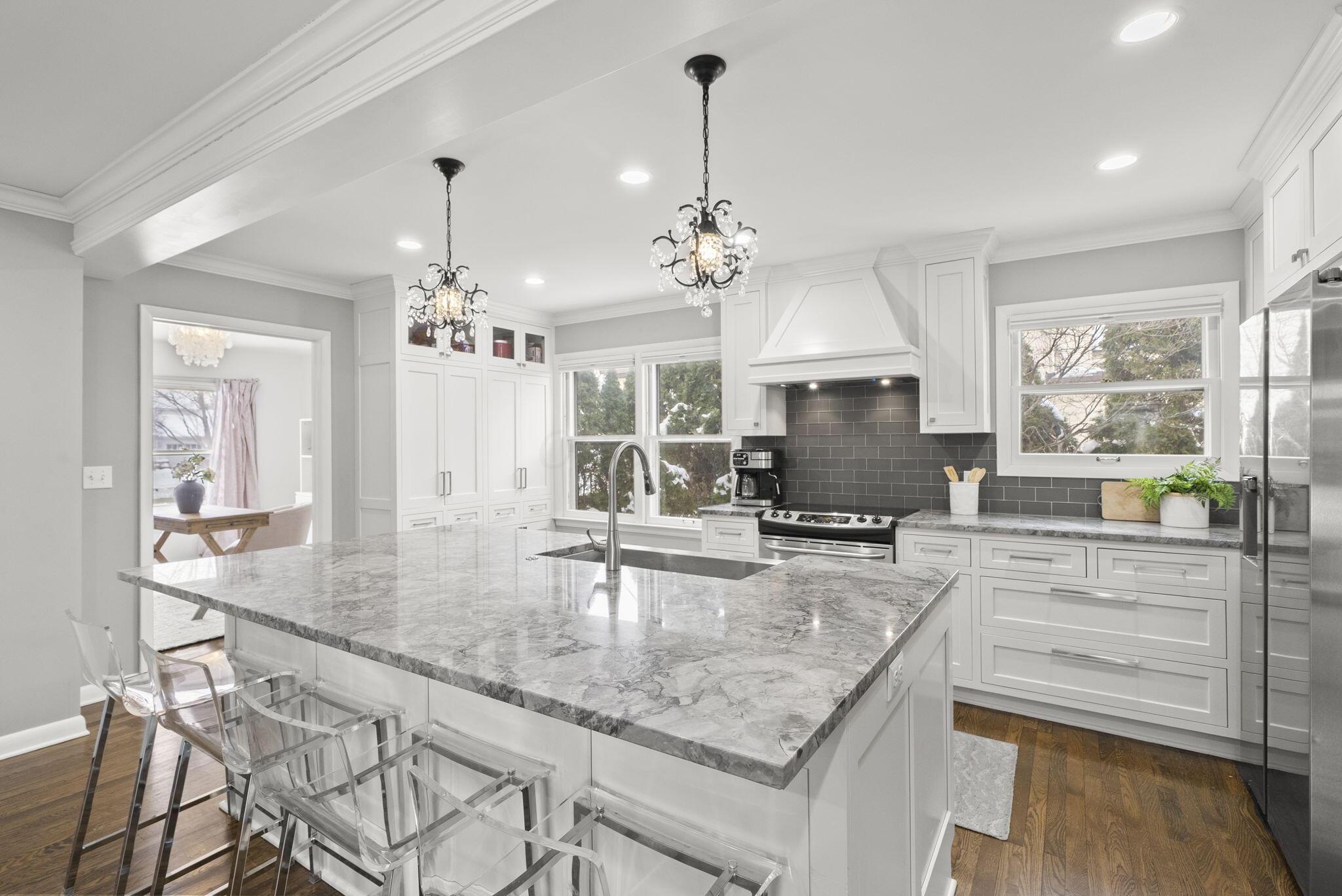 2748 Tremont Road