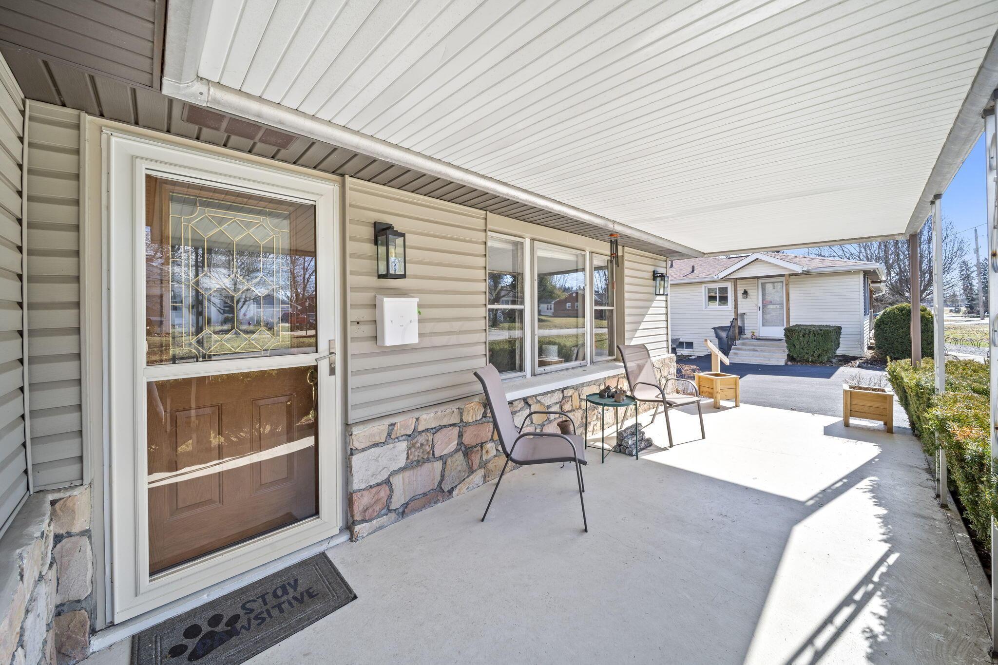 270 N Oregon Street