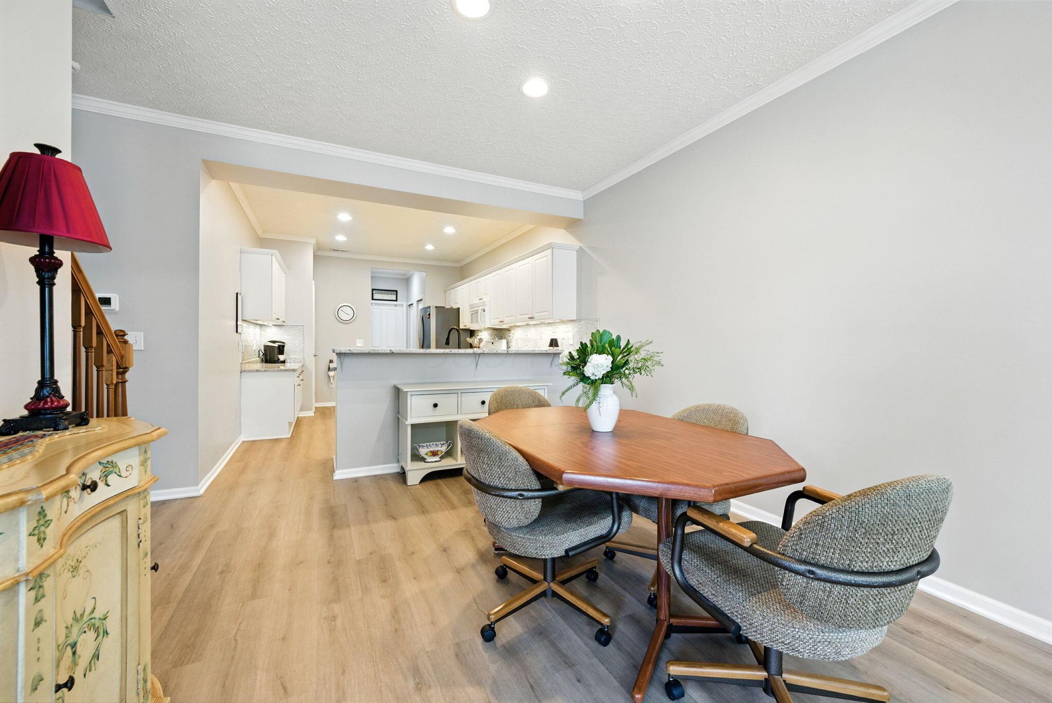 4121 Waterside Place, 13