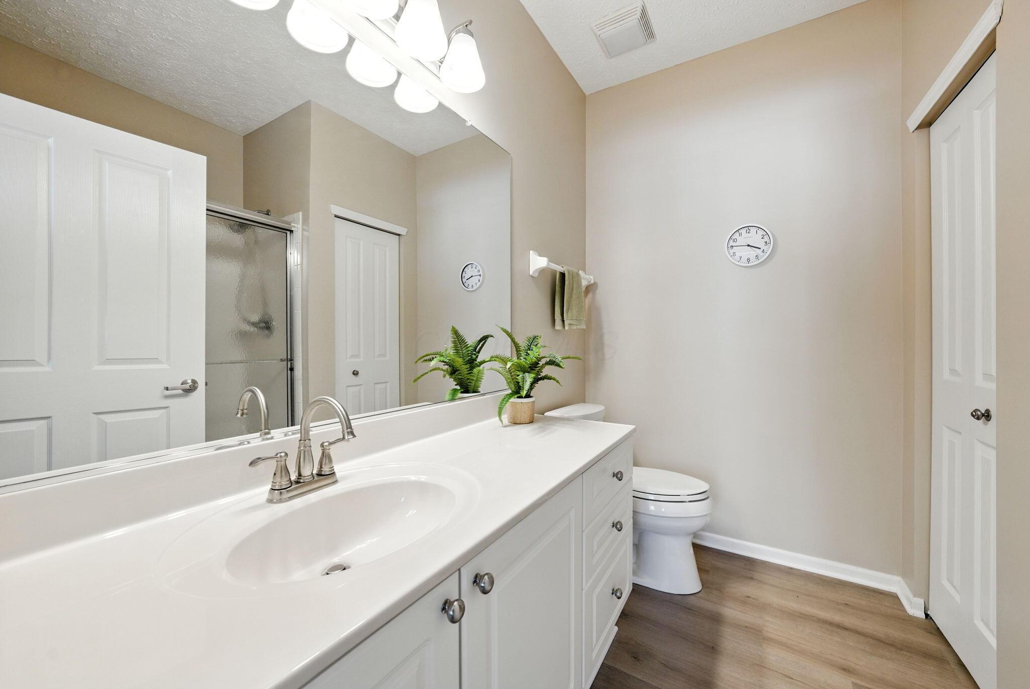 4121 Waterside Place, 13