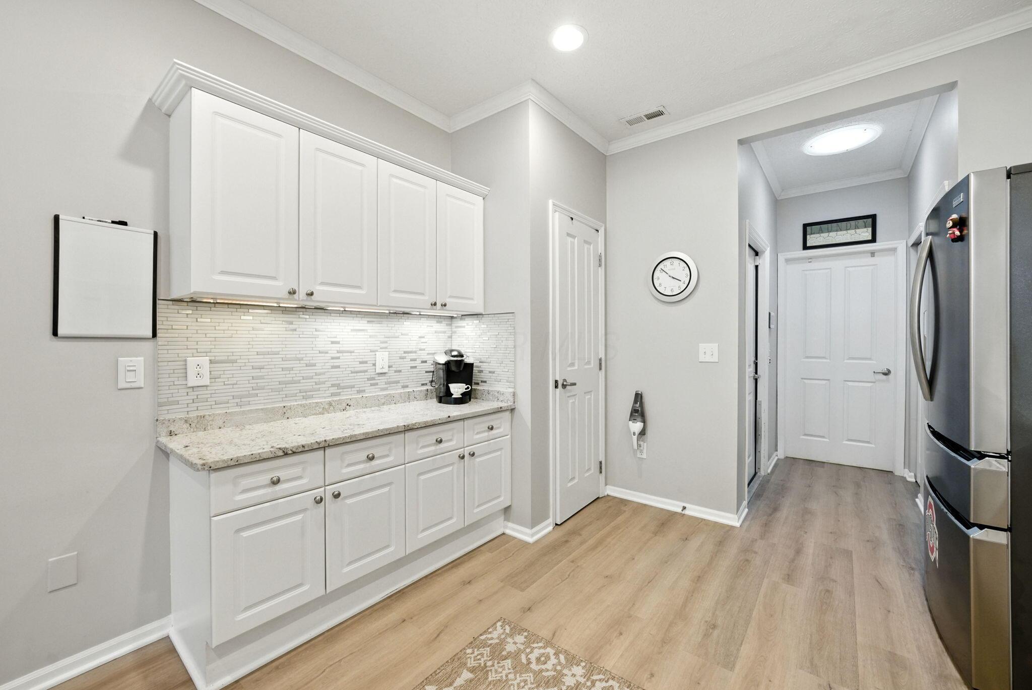 4121 Waterside Place, 13