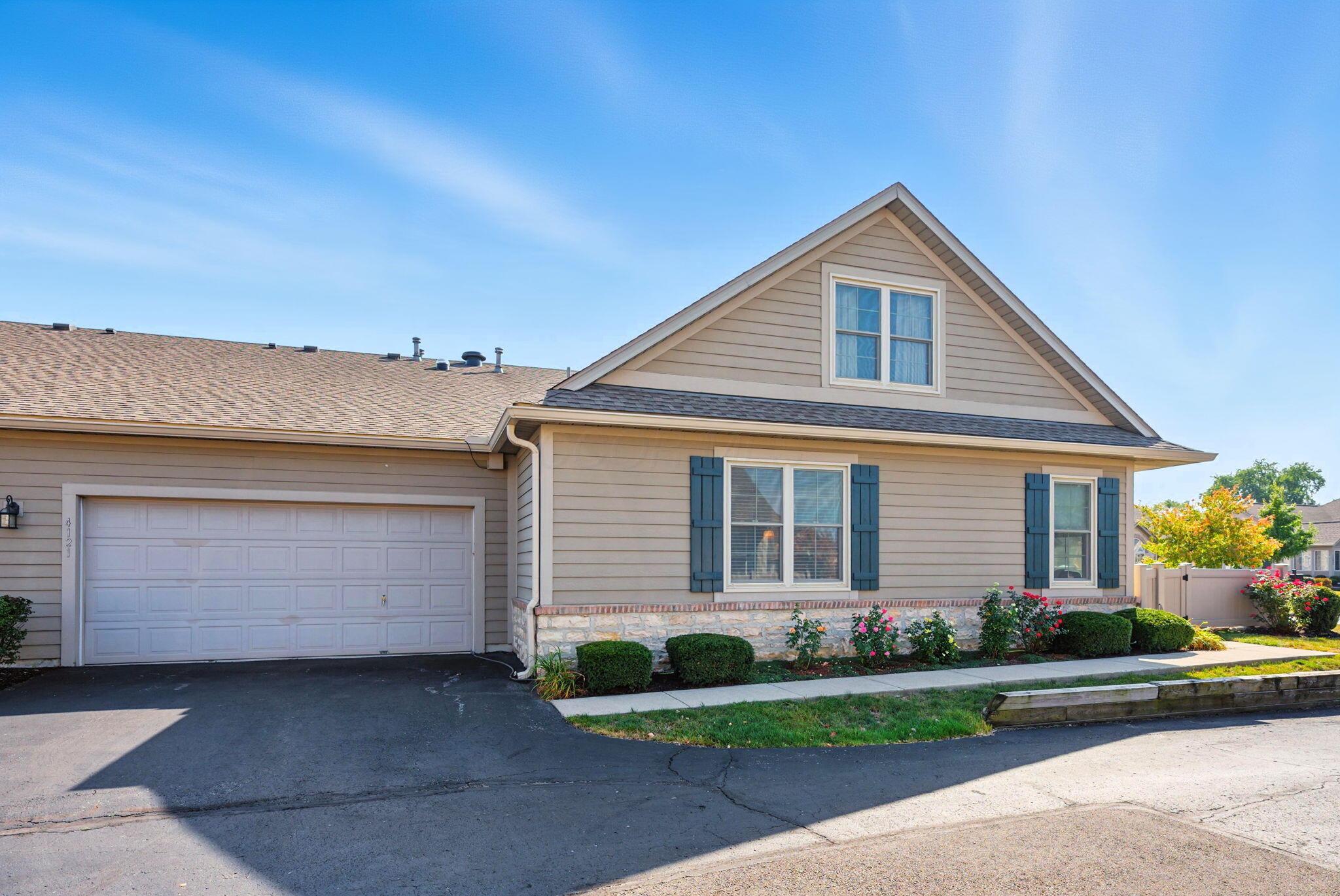 4121 Waterside Place, 13