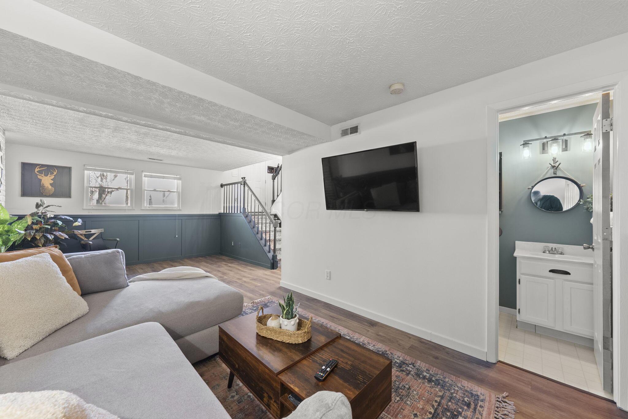 2763 Ciniminson Court