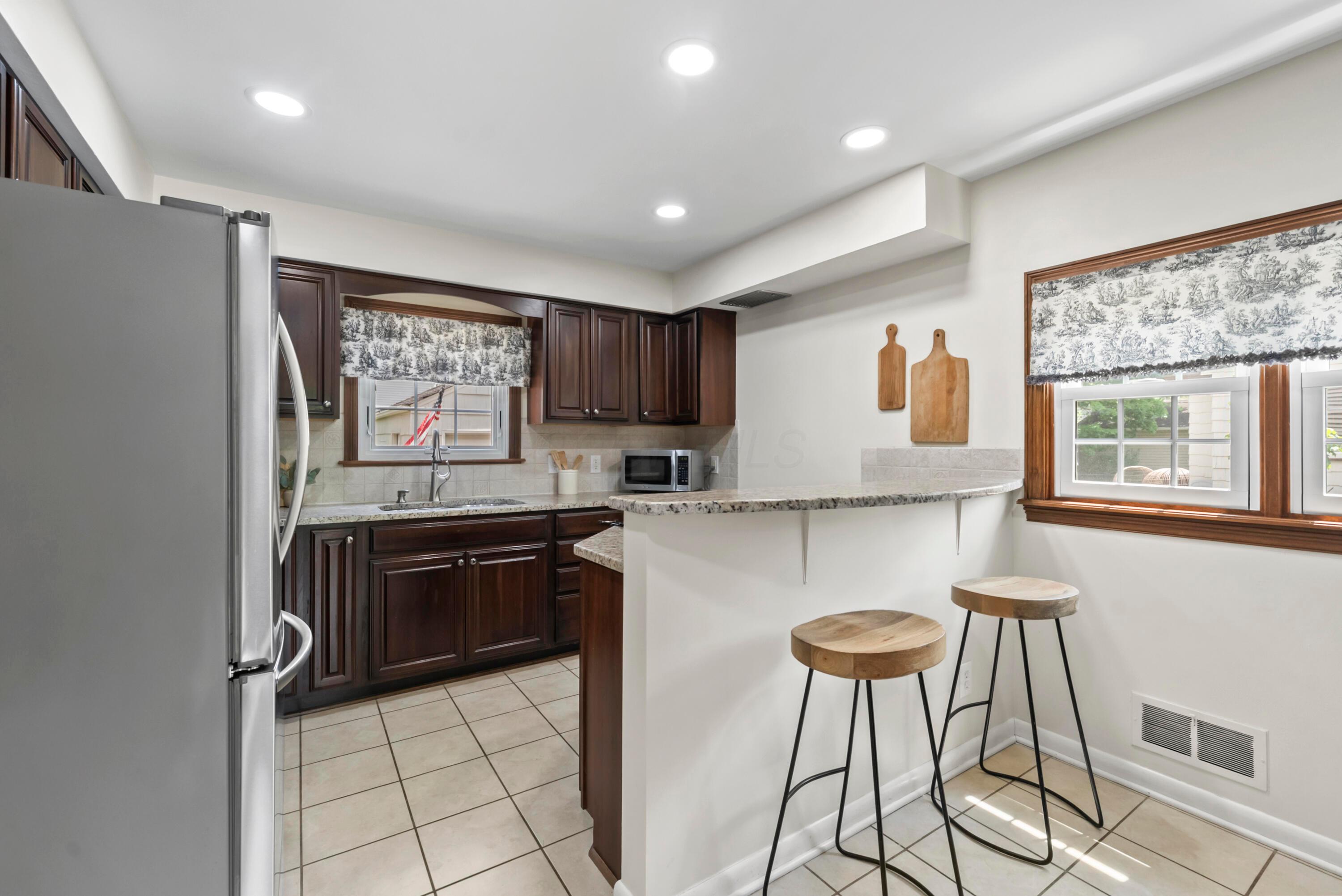 2762 Tremont Road