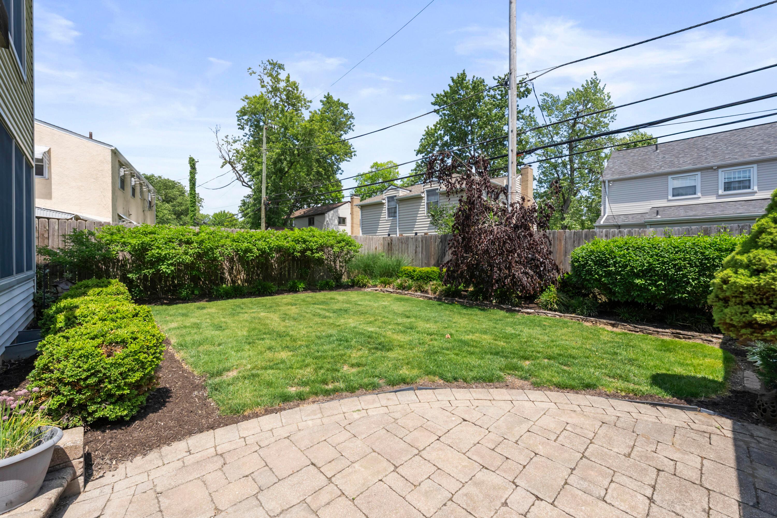 2762 Tremont Road