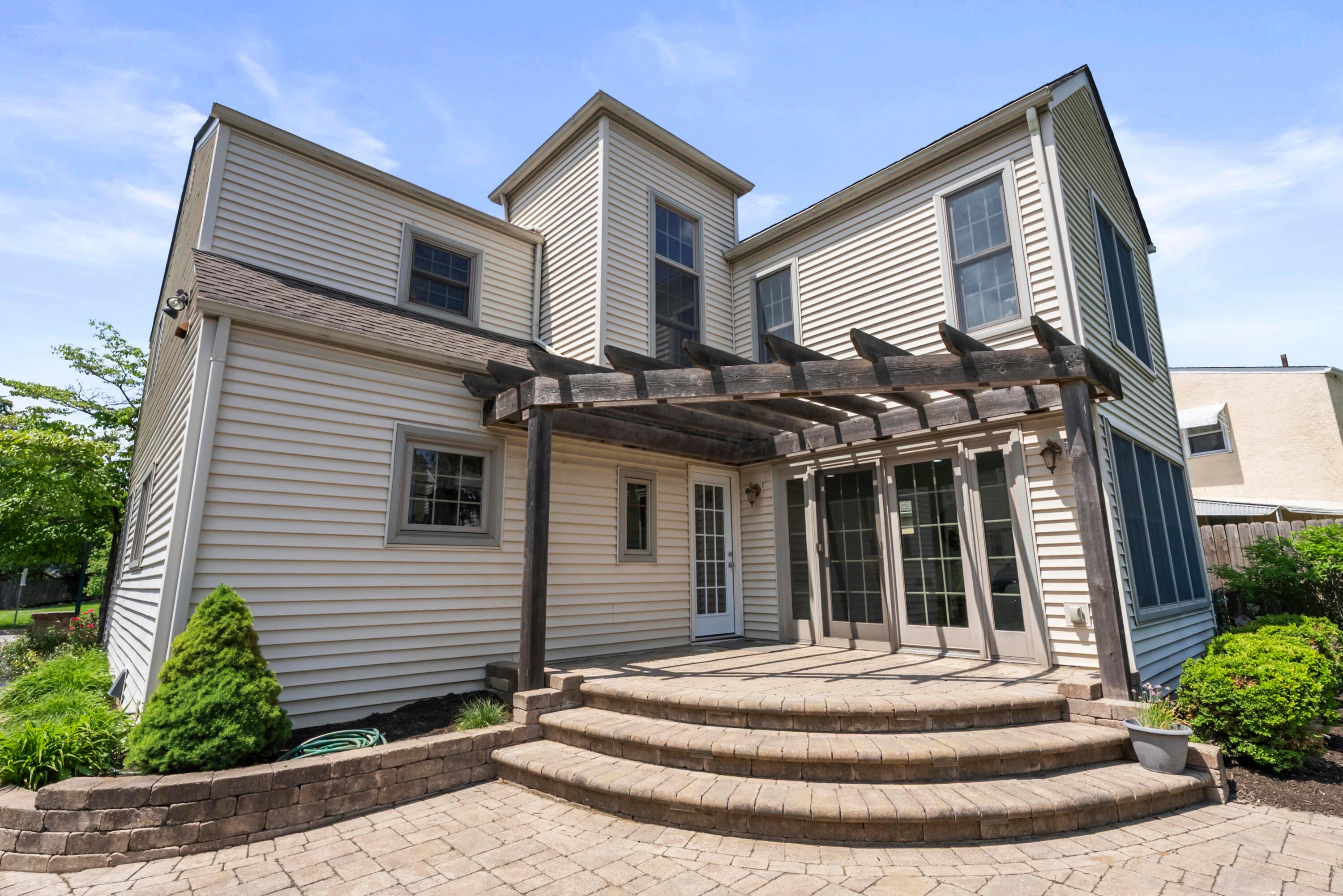 2762 Tremont Road