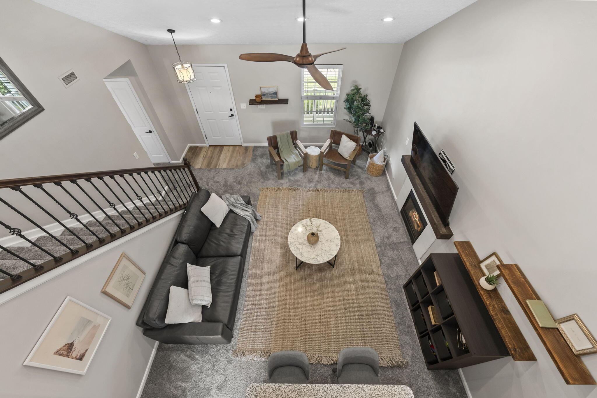 6109 Treaty Lane, 207