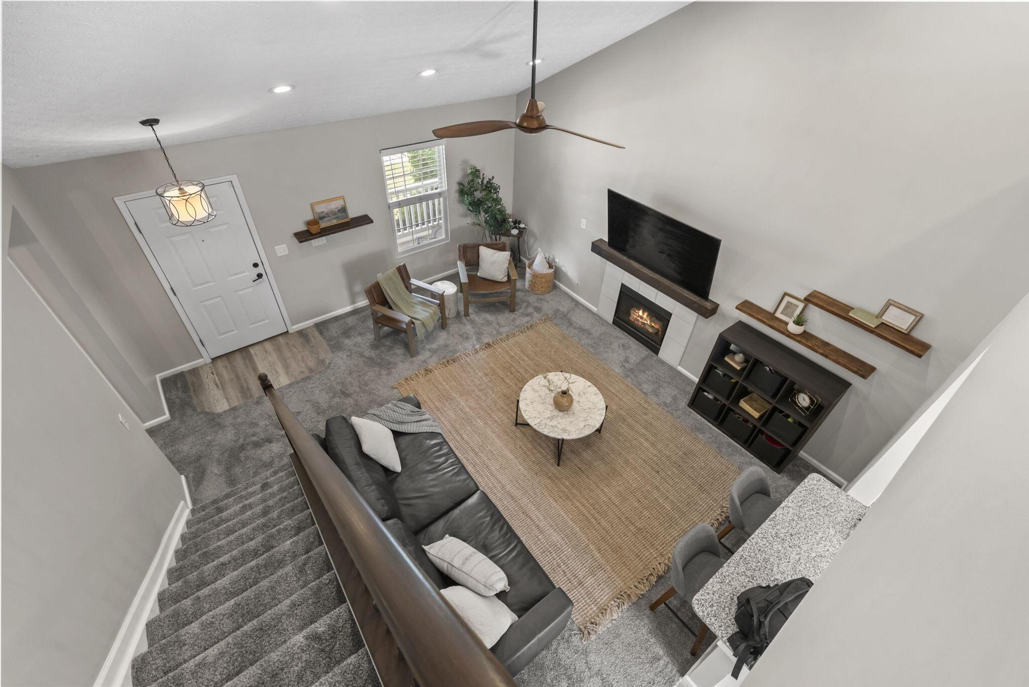6109 Treaty Lane, 207