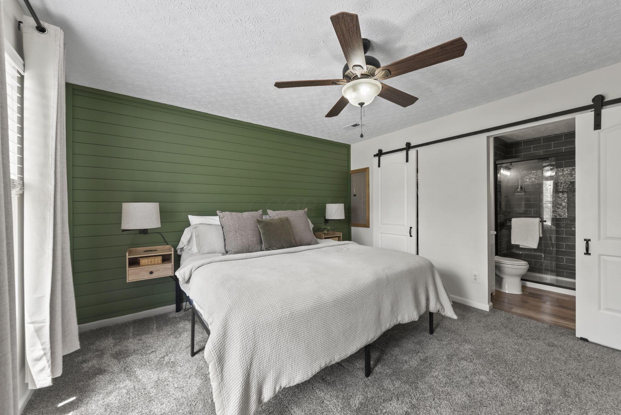 6109 Treaty Lane, 207