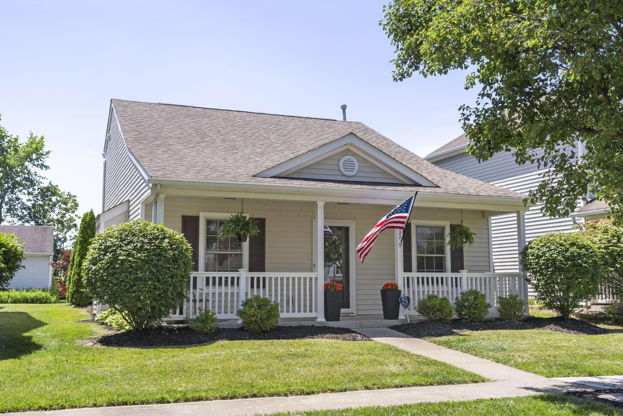 6109 Treaty Lane, 207