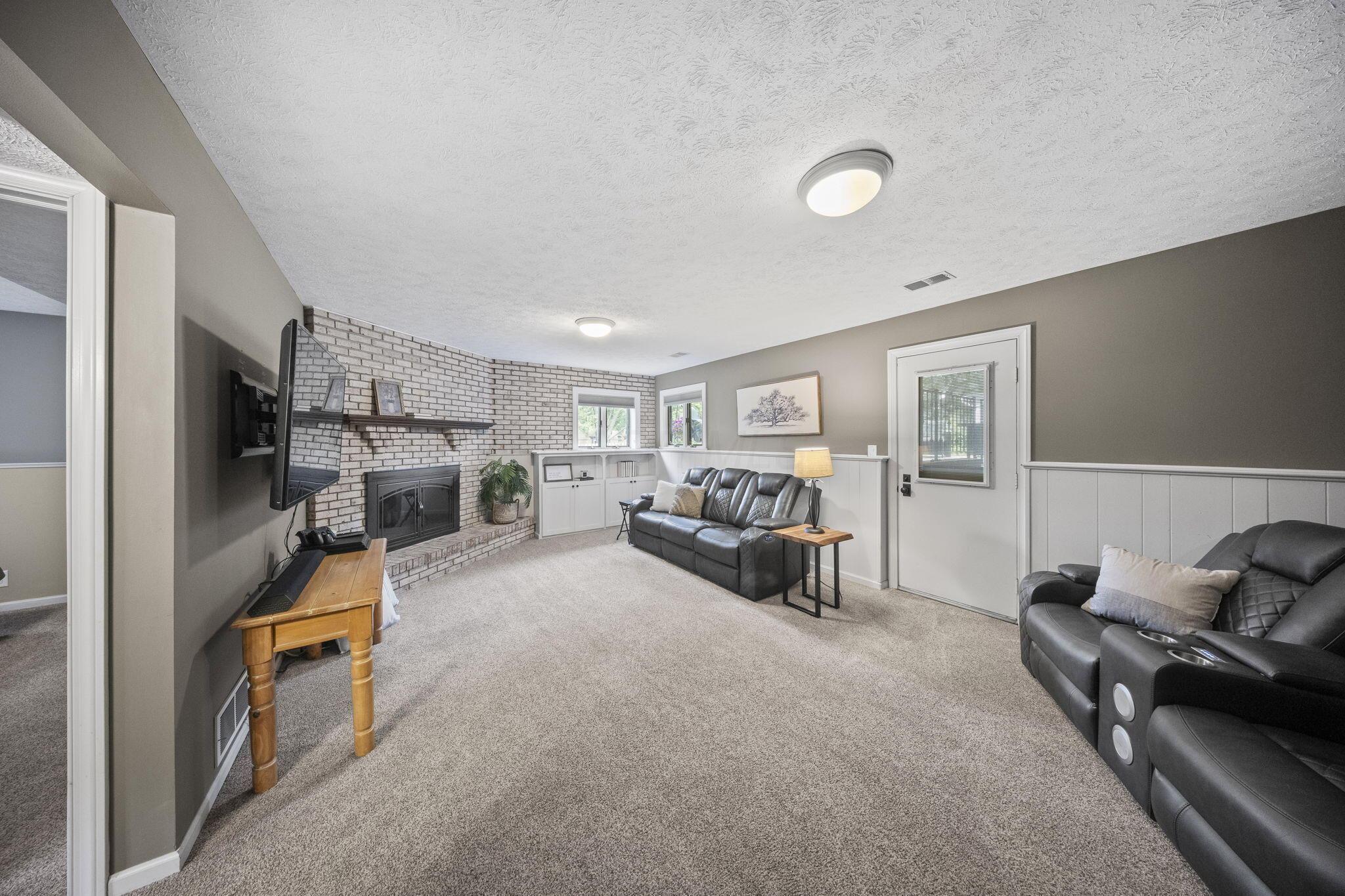126 Spring Hollow Lane