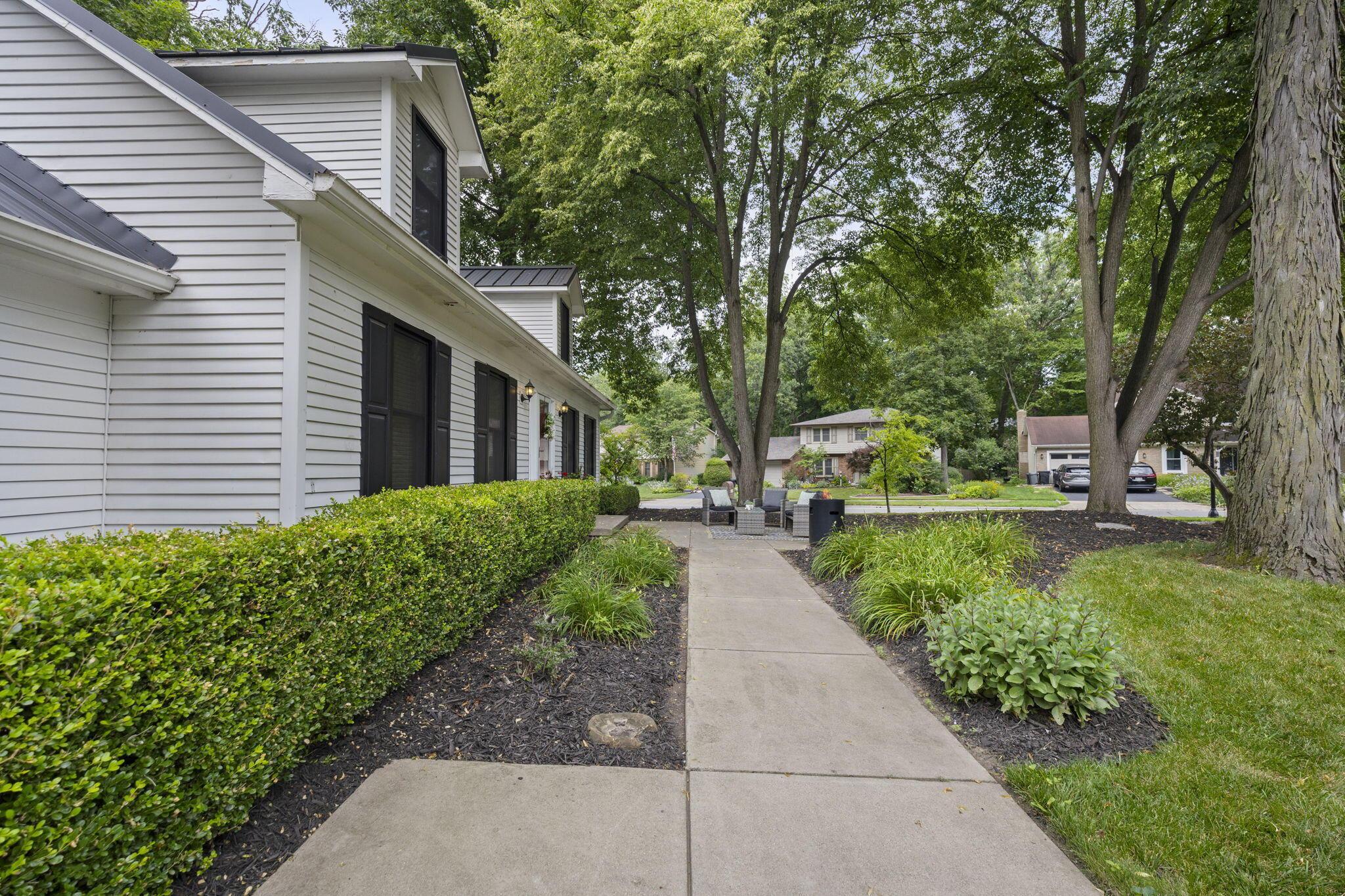 1082 Autumn Woods Drive