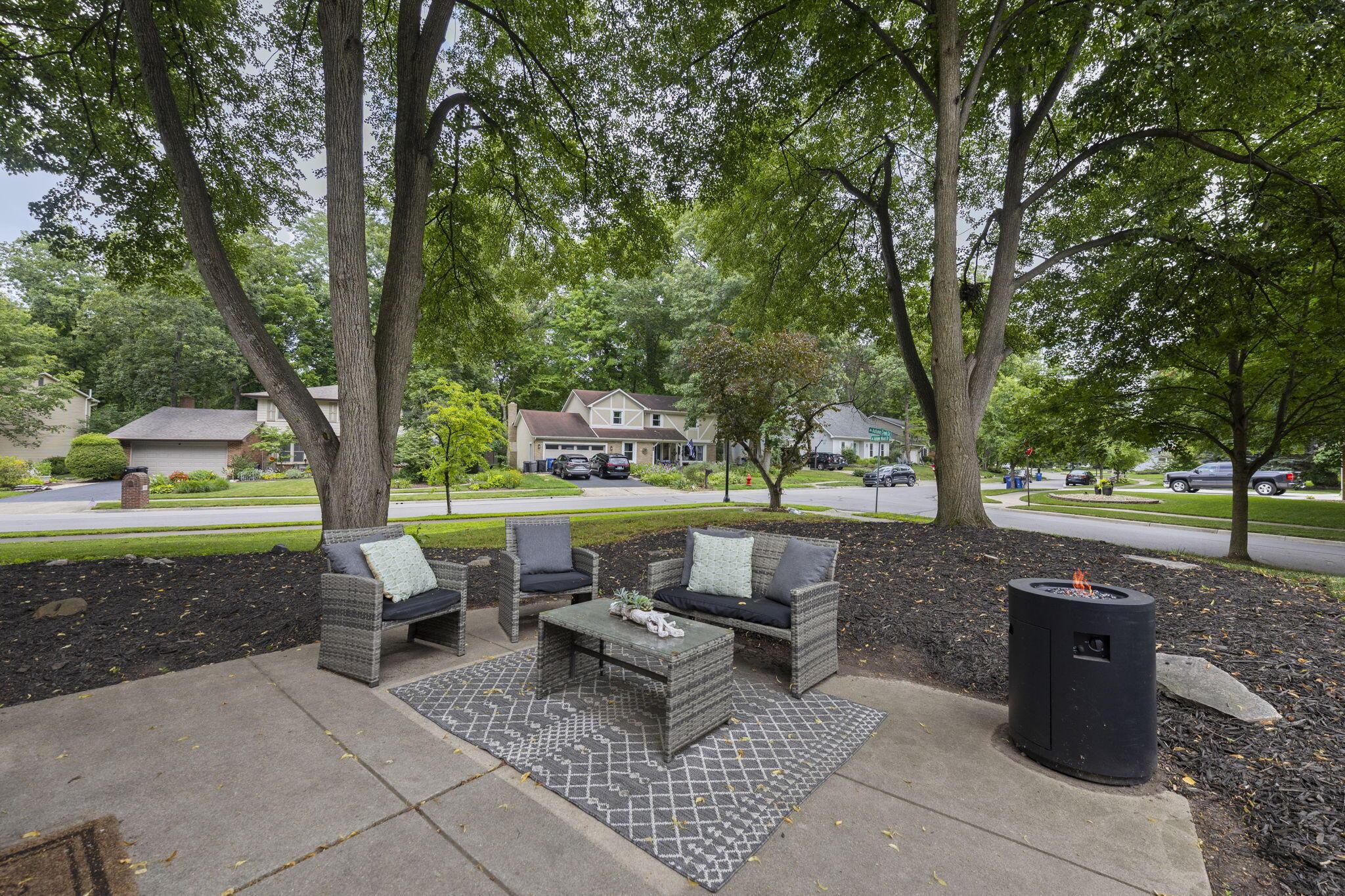 1082 Autumn Woods Drive
