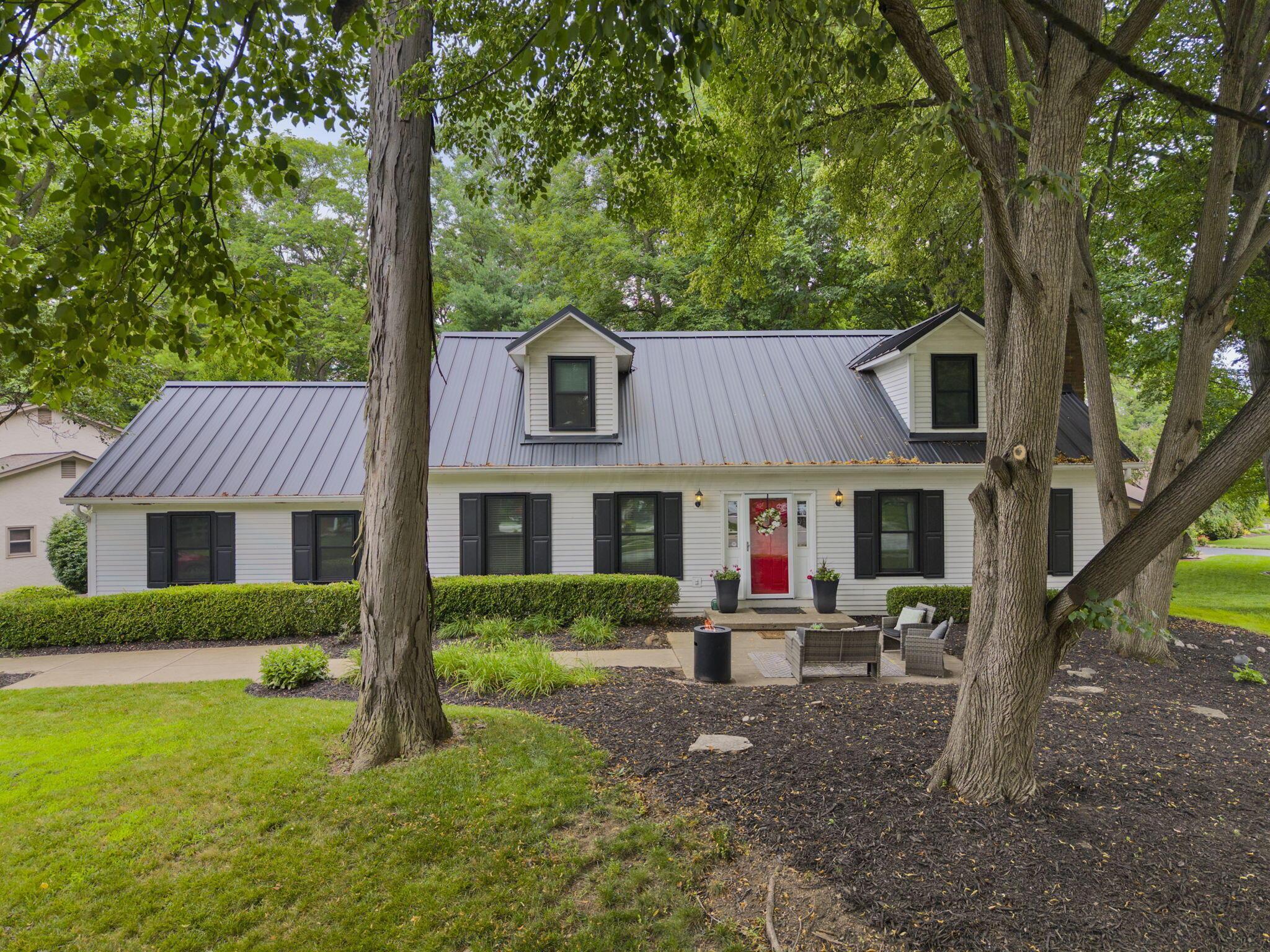 1082 Autumn Woods Drive