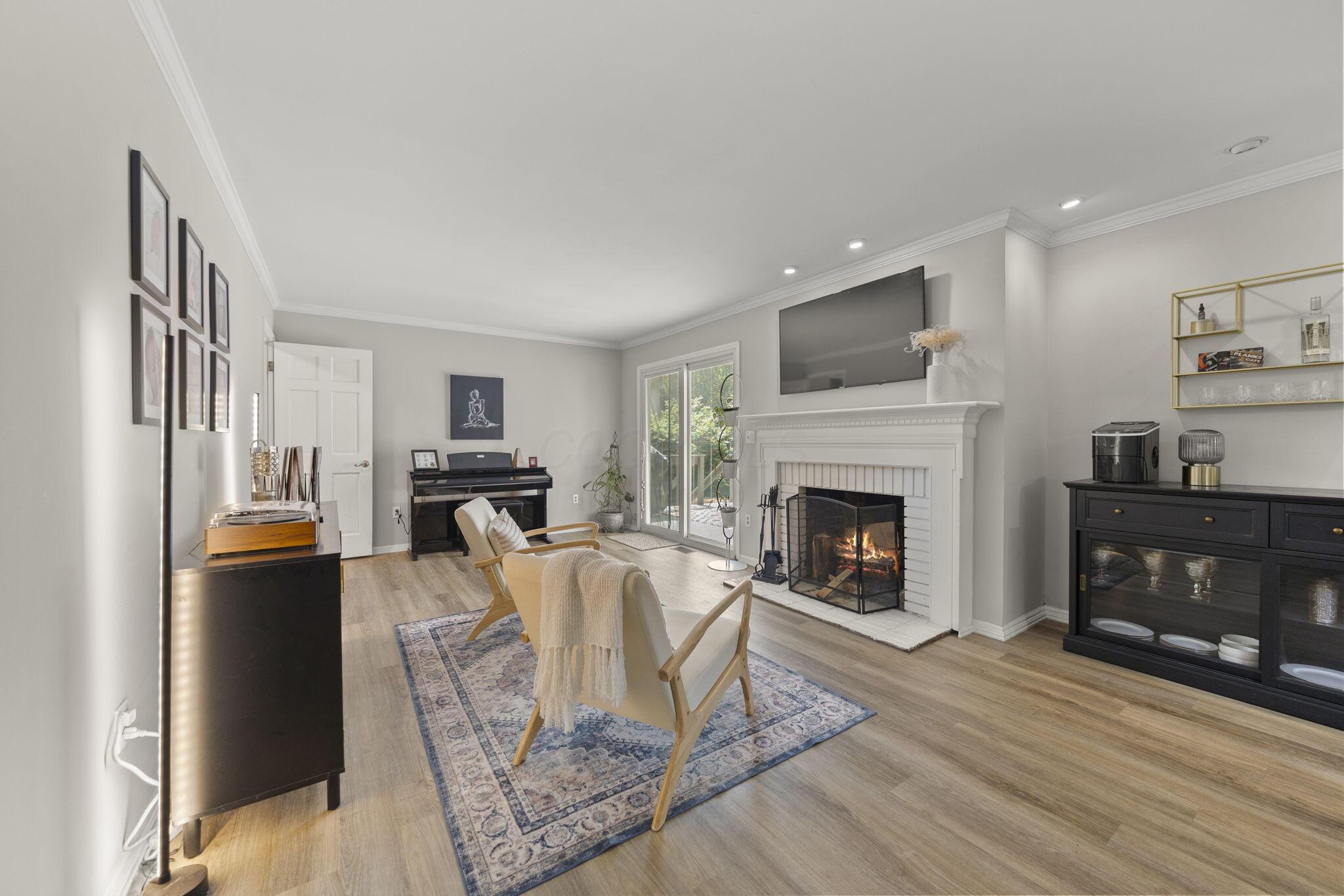 1082 Autumn Woods Drive