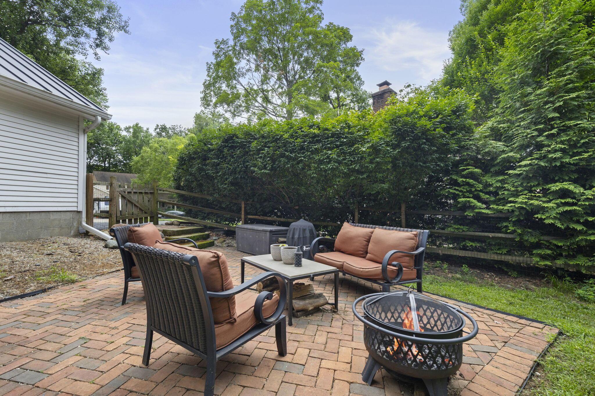 1082 Autumn Woods Drive