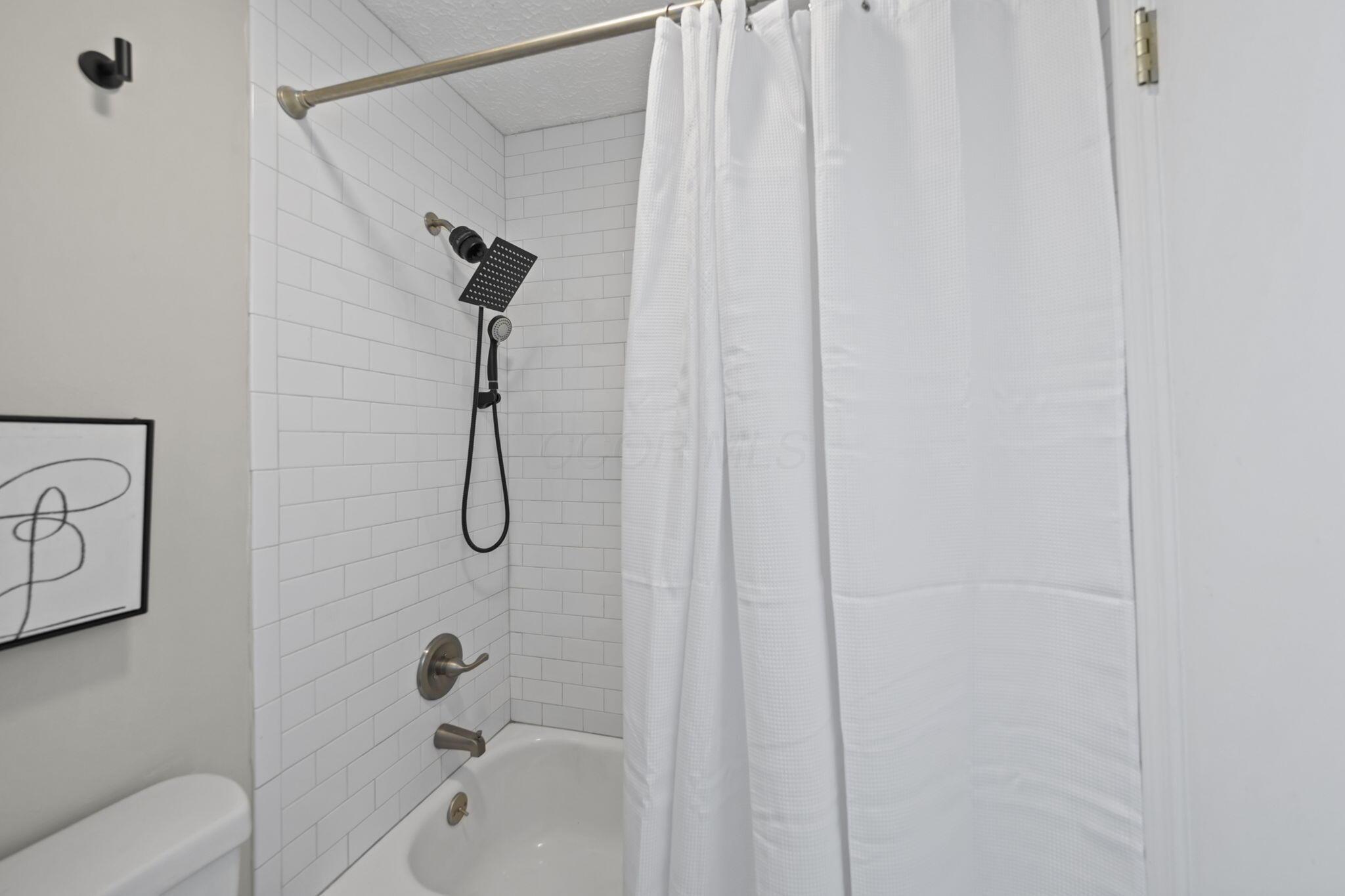 3262 Brookview Way, 11
