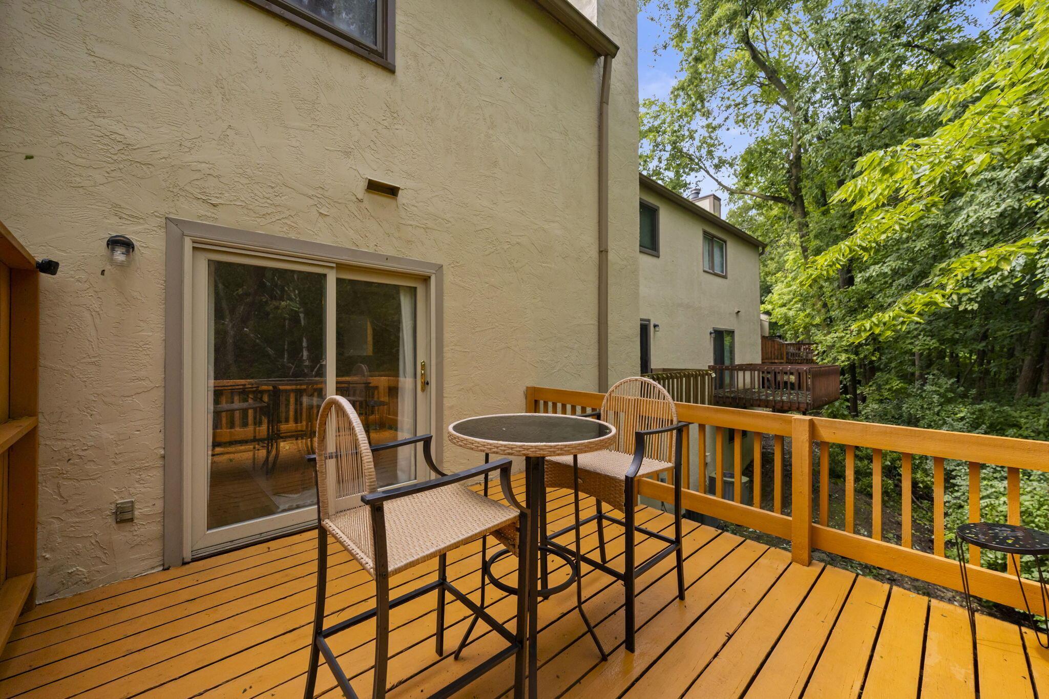 3262 Brookview Way, 11
