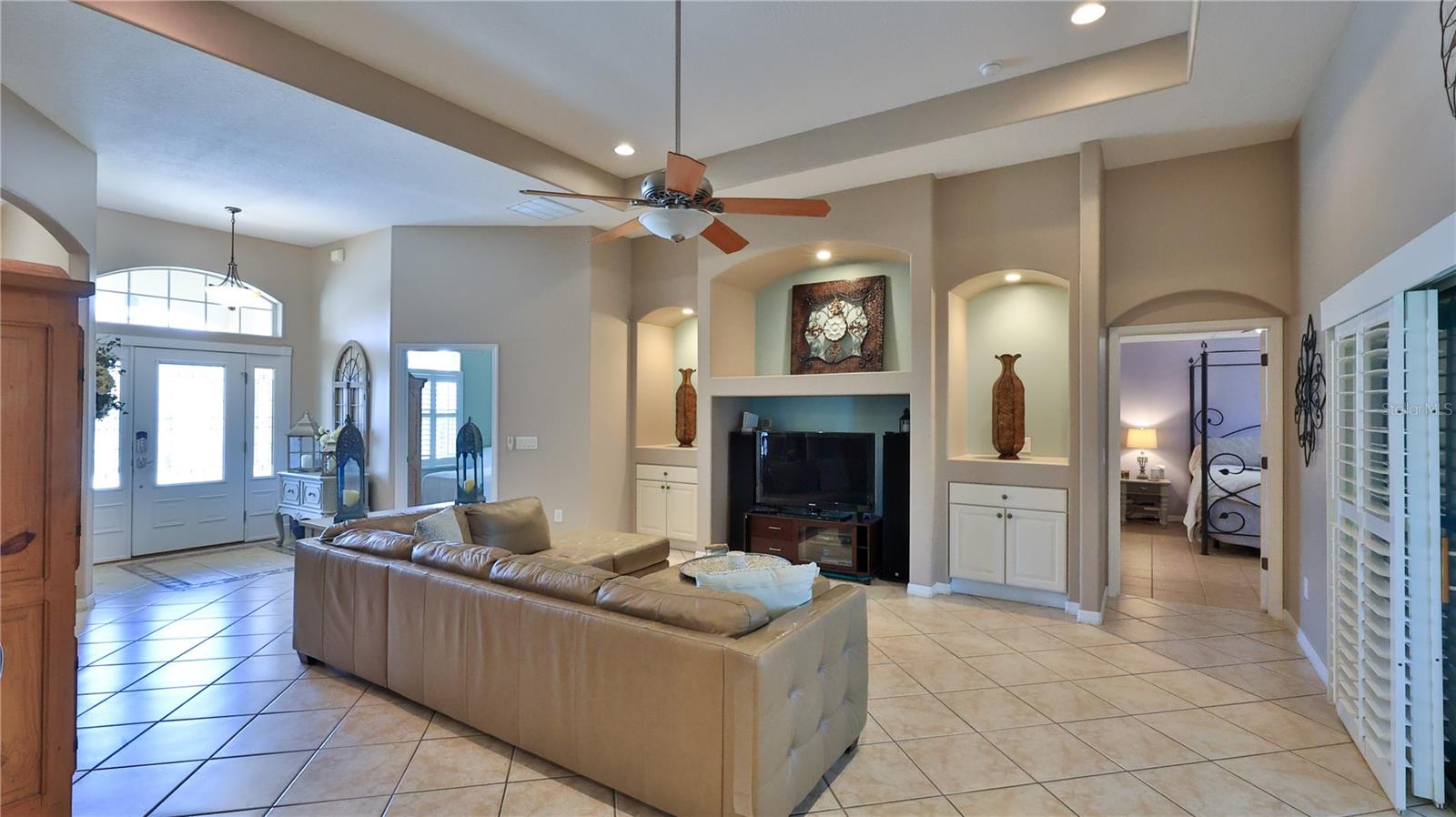 12 FLINT HILL LN