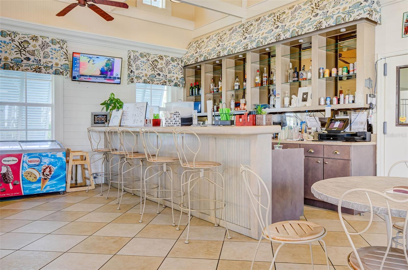 500 CINNAMON BEACH WAY #452