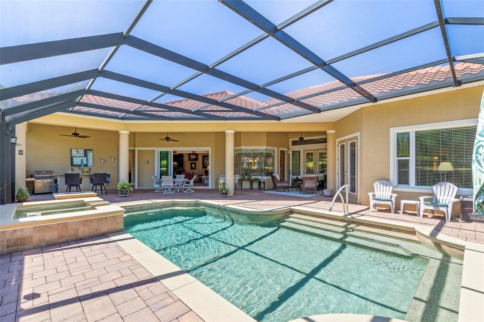 12 NATIVE OAK CT