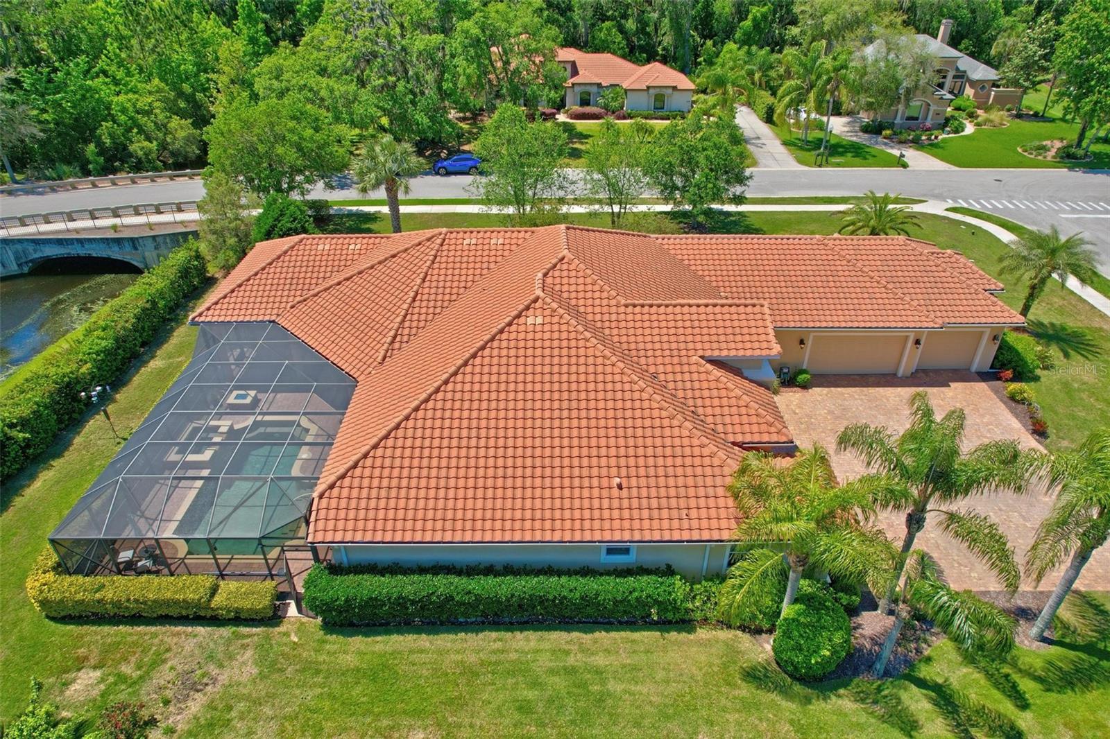 12 NATIVE OAK CT