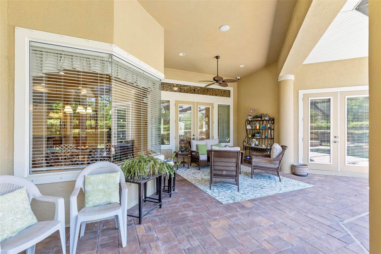 12 NATIVE OAK CT