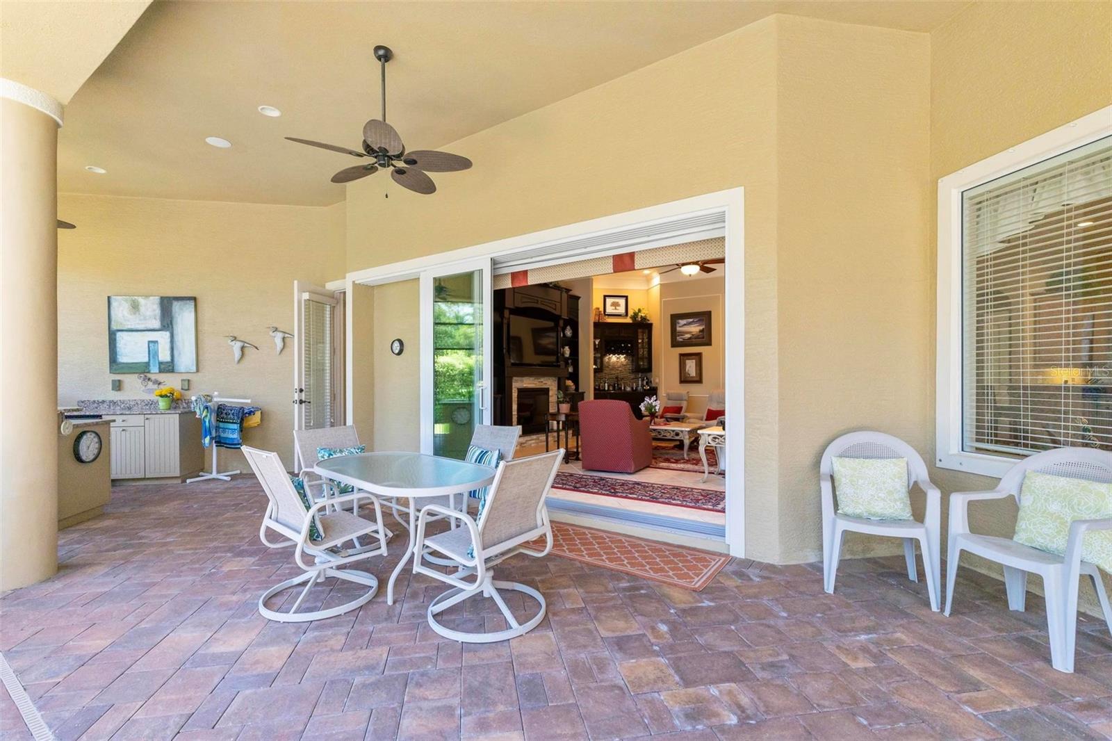 12 NATIVE OAK CT