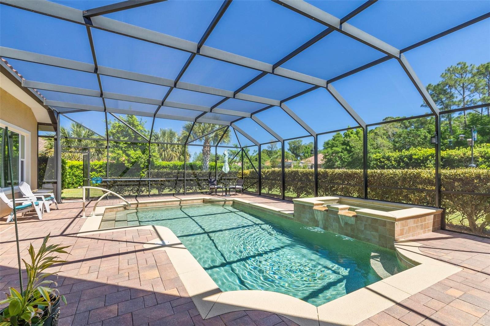12 NATIVE OAK CT