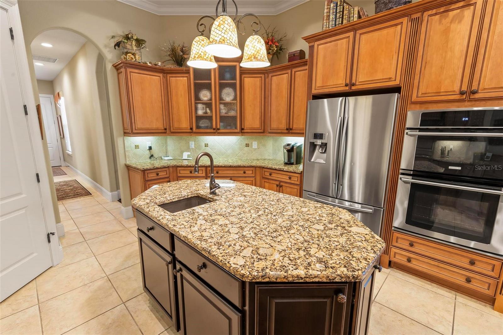 12 NATIVE OAK CT