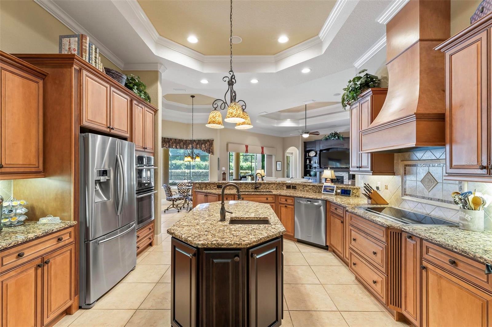 12 NATIVE OAK CT