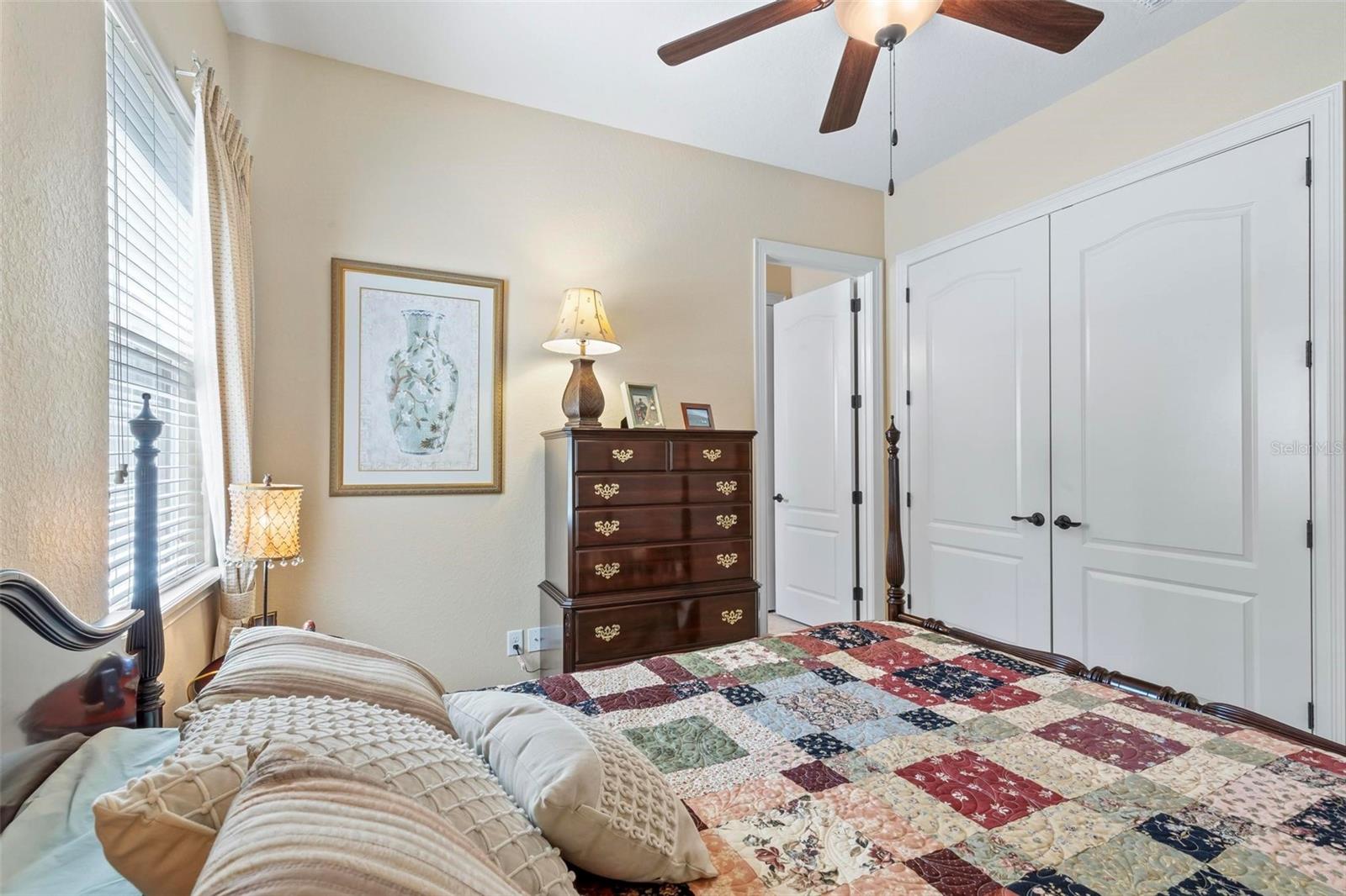 12 NATIVE OAK CT
