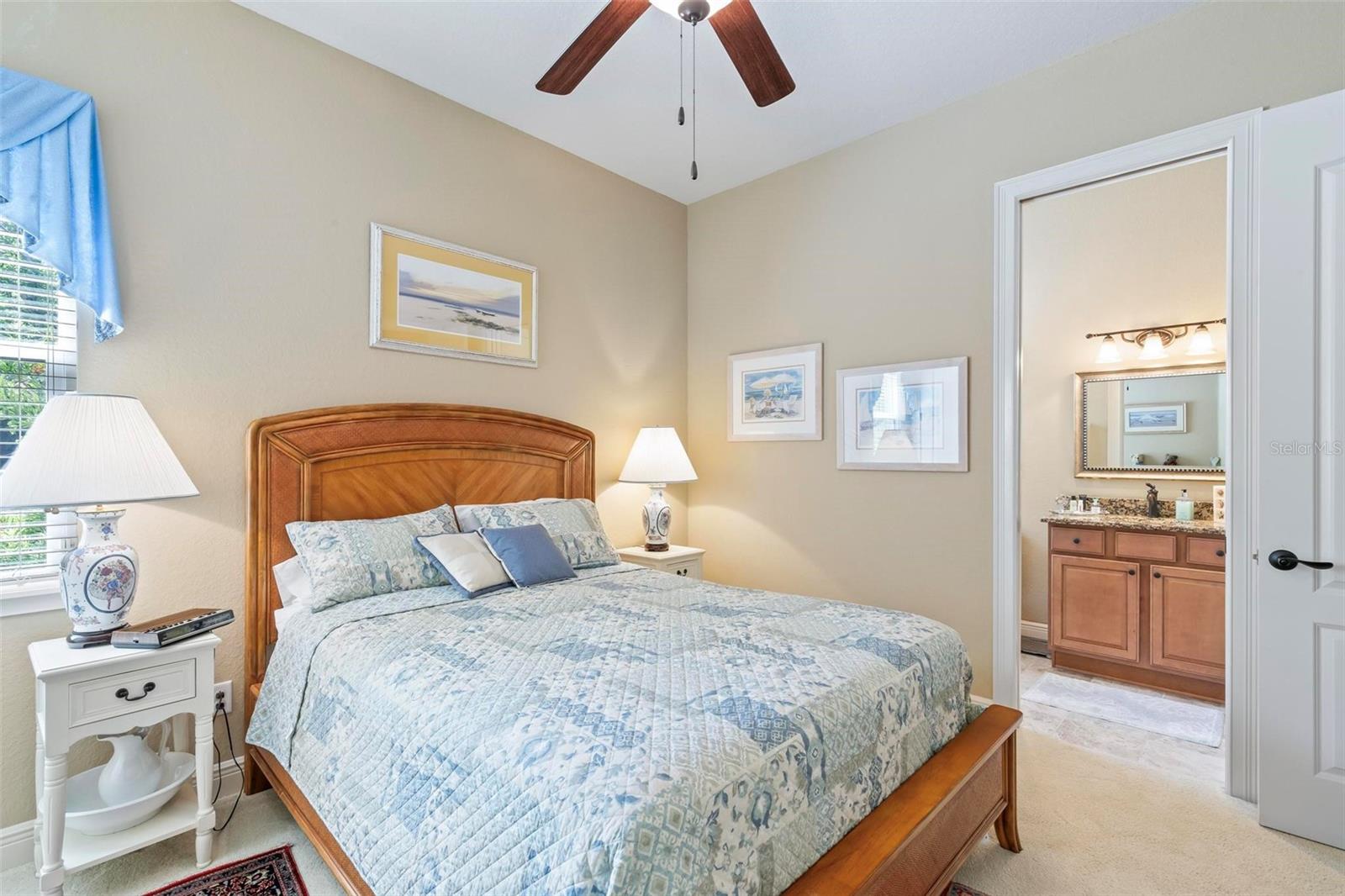 12 NATIVE OAK CT