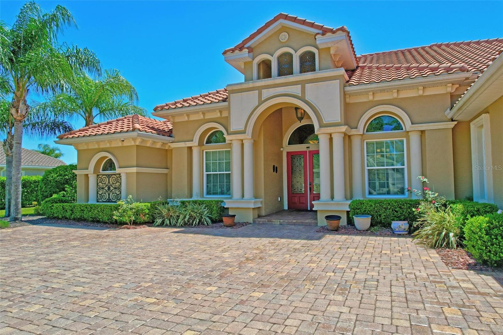 12 NATIVE OAK CT