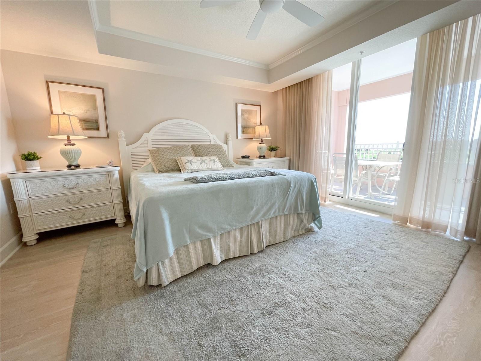 200 OCEAN CREST DR #317