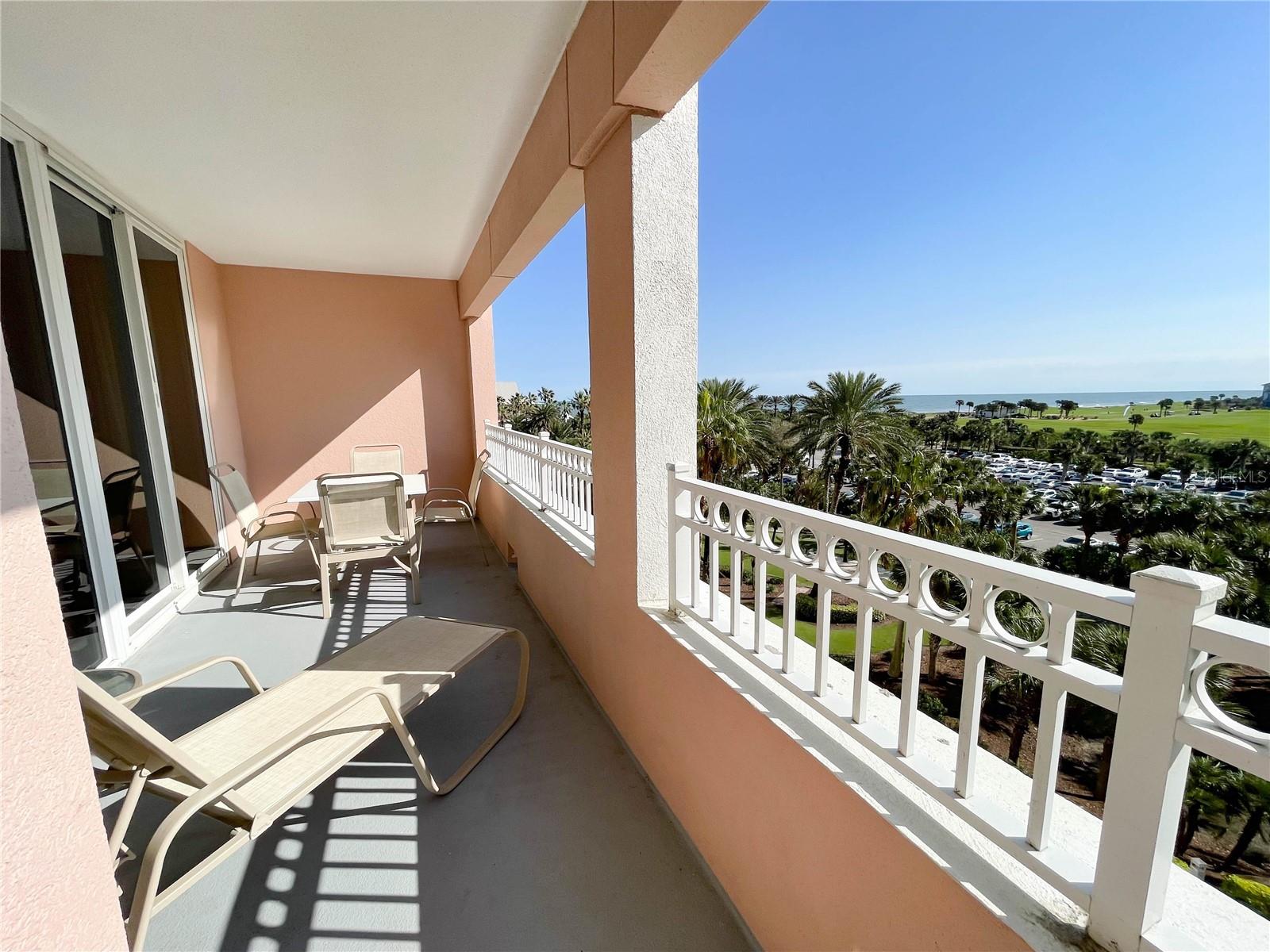 200 OCEAN CREST DR #317