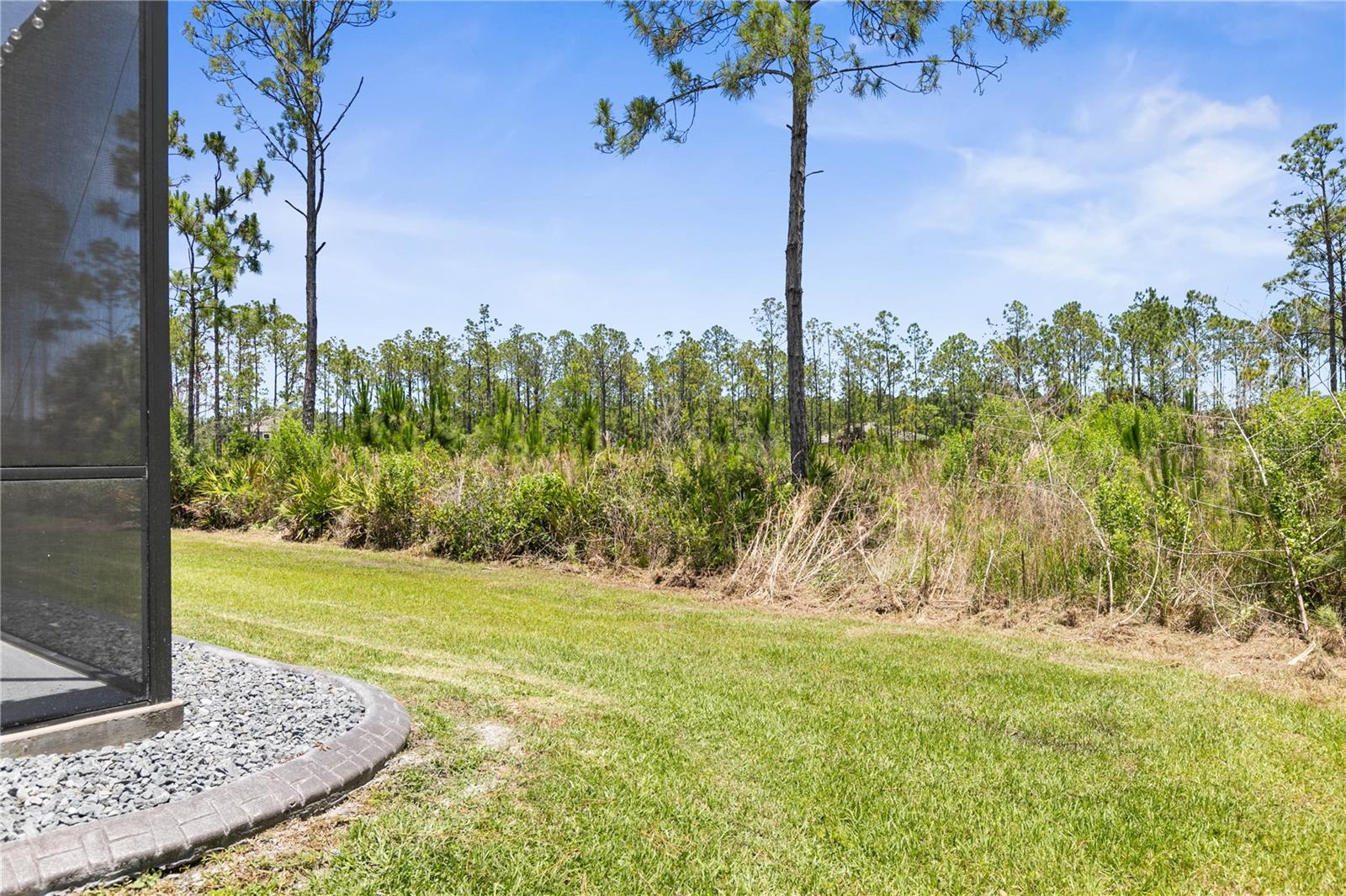 225 SUNSET POINT DR