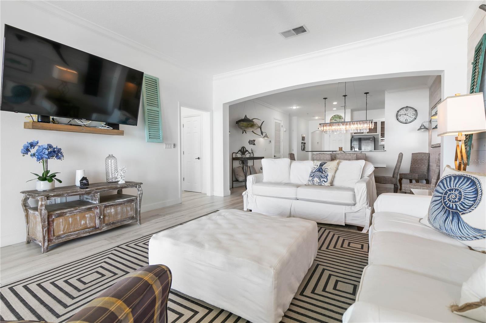 900 CINNAMON BEACH WAY #842