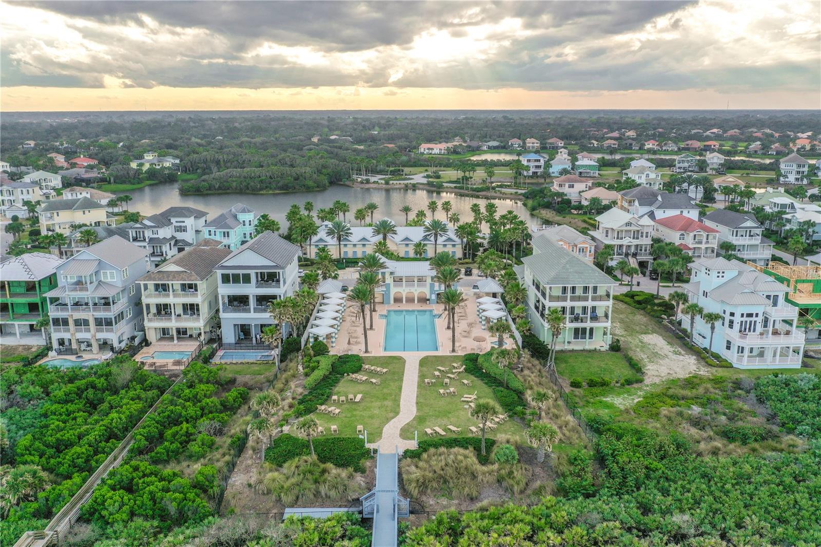 900 CINNAMON BEACH WAY #842