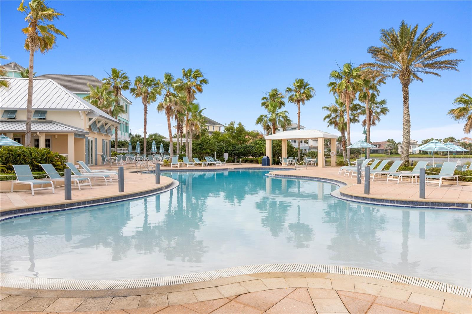 900 CINNAMON BEACH WAY #842