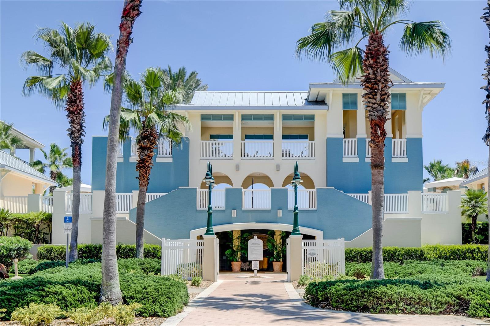 900 CINNAMON BEACH WAY #842