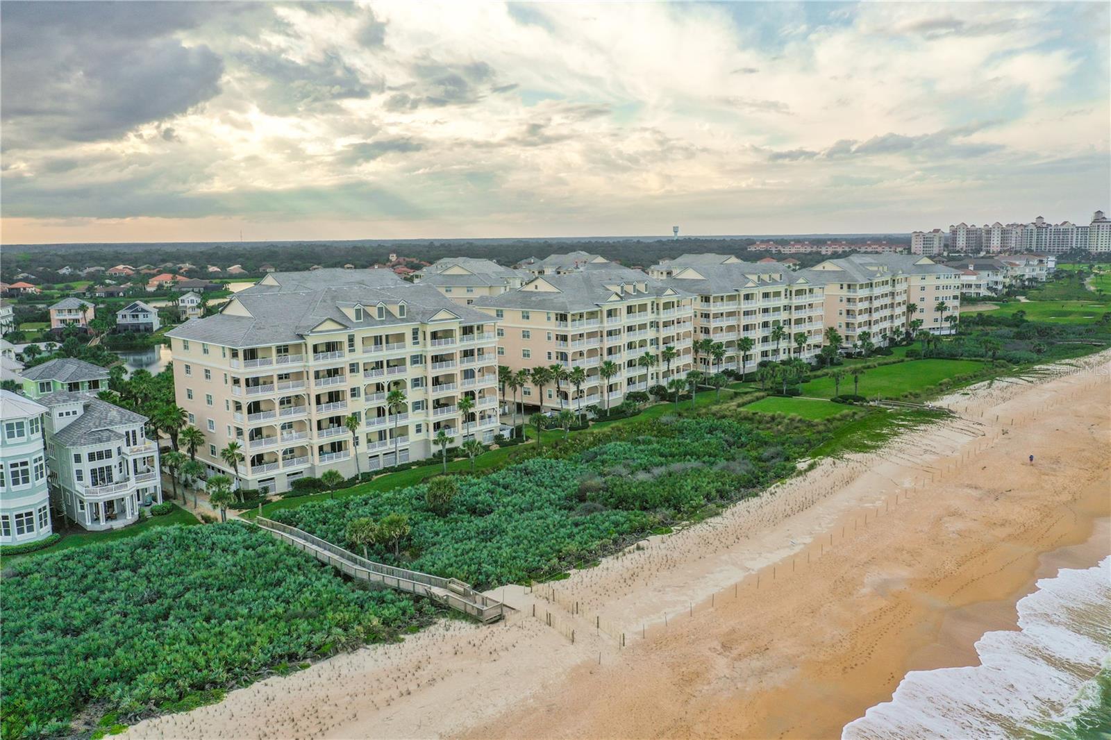 900 CINNAMON BEACH WAY #842