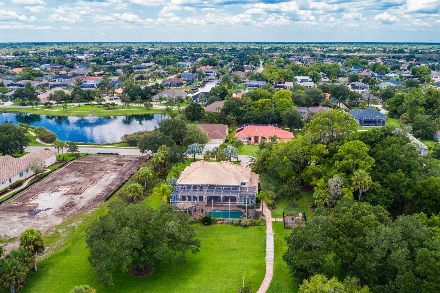 74 OLD OAK DR S