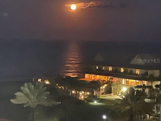 200 OCEAN CREST DR #656