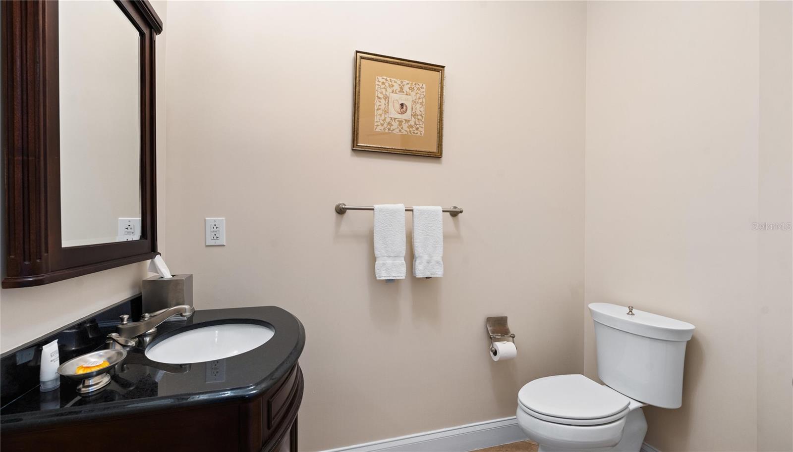 200 OCEAN CREST DR #656