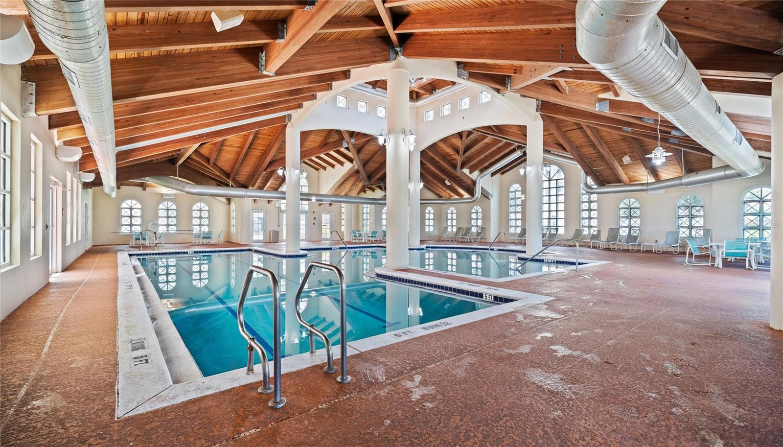 200 OCEAN CREST DR #656