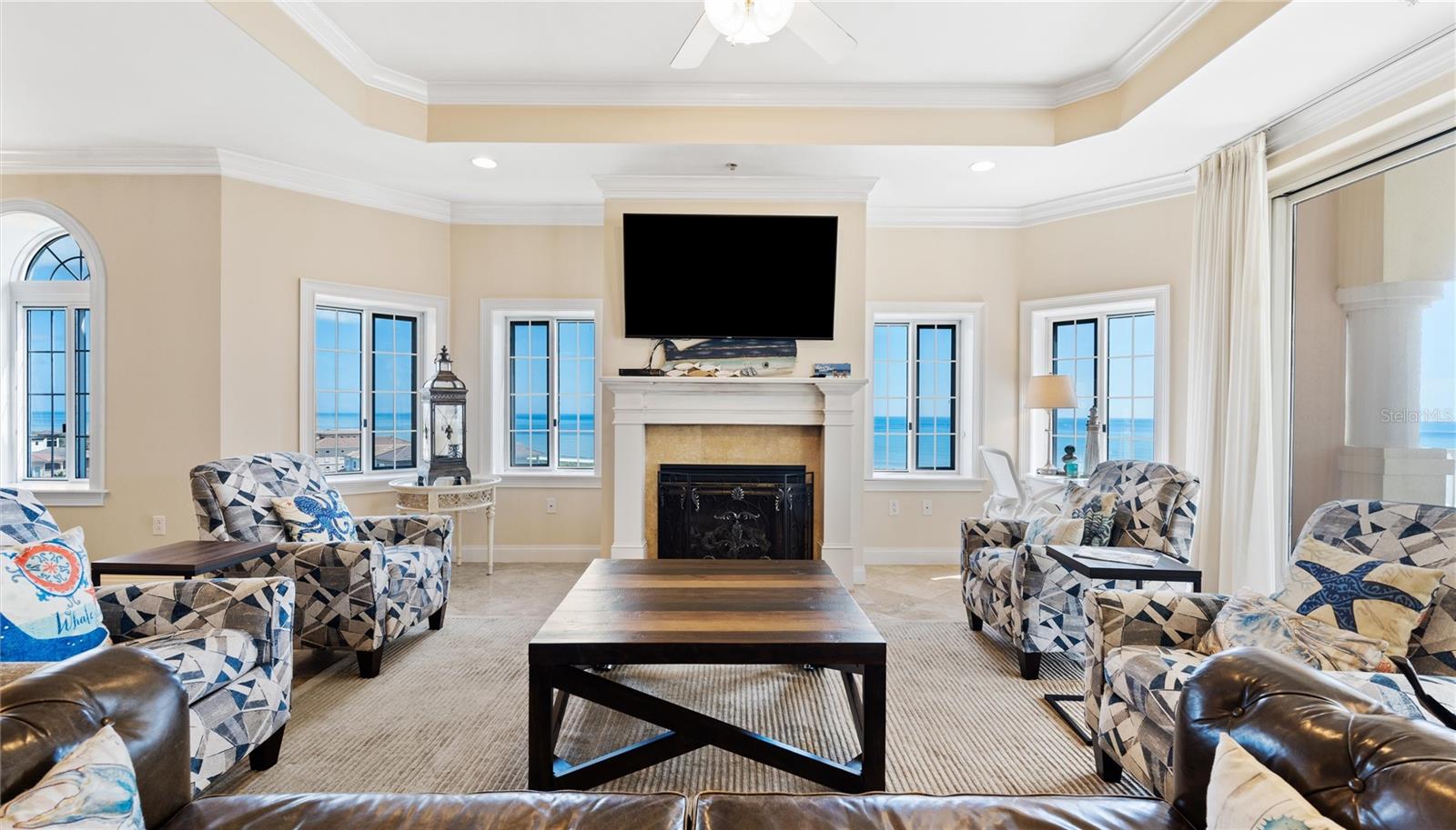 200 OCEAN CREST DR #656