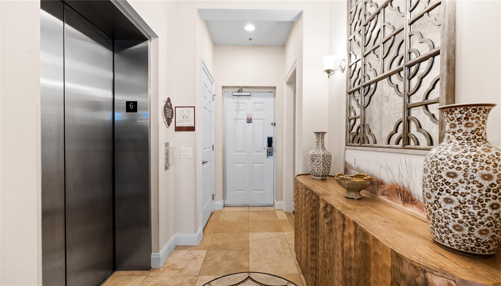 200 OCEAN CREST DR #656