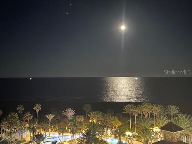 200 OCEAN CREST DR #656